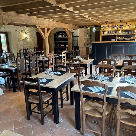 Bed and Breakfast La Ferme De Maraval Cénac-et-Saint-Julien Esterno foto
